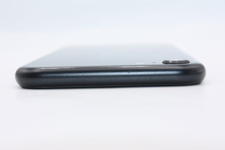 iPhoneSE ��3���� 64GB SIM�ե꡼ �ߥåɥʥ��� B���