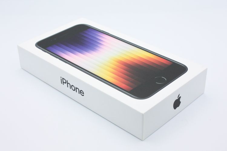iPhoneSE ��3���� 64GB SIM�ե꡼ �ߥåɥʥ��� C���