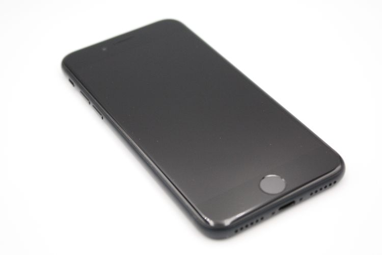 �Хåƥ꡼�����ɹ�(90%) iPhone SE ��3���� 64GB