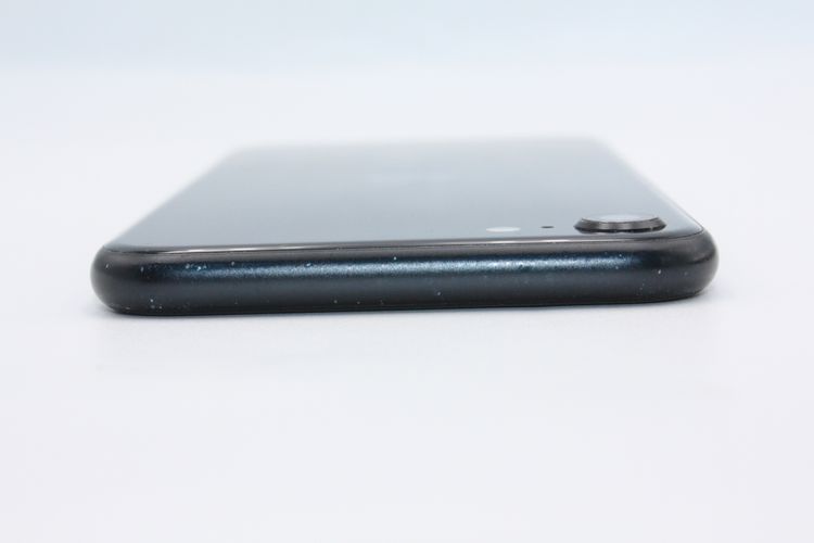 iPhoneSE ��3���� 64GB SIM�ե꡼ �ߥåɥʥ��� C���