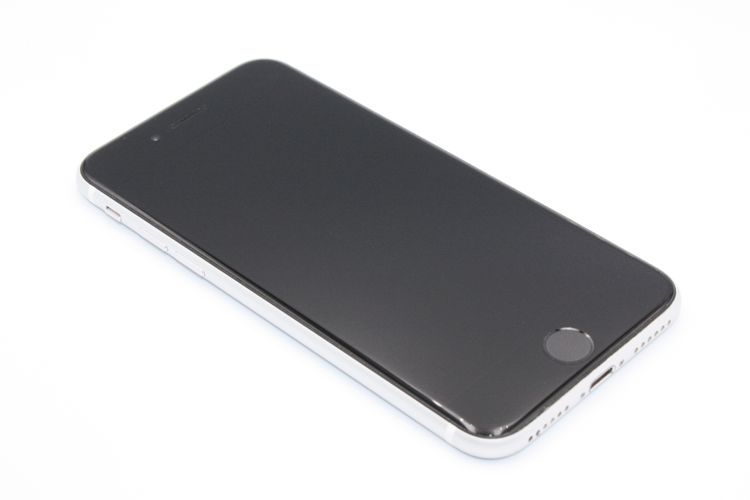 �������ò� iPhoneSE ��2���� 64GB �ۥ磻�� SIM���å�����Ѥ� B���