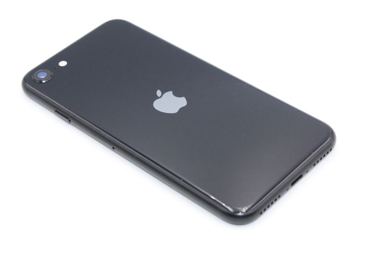 Хåƥ꡼ɹ(100%) iPhone SE 3 64GB SIMե꡼ B