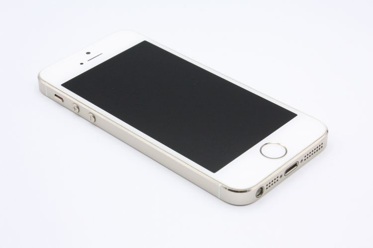 �������ò� iPhone5s 16GB au ������� B���
