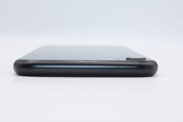 iPhoneSE ��3���� 64GB SIM�ե꡼ �ߥåɥʥ��� B���