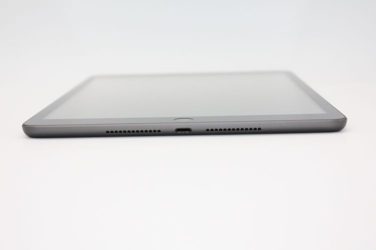 �������ò� iPad ��8���� 32GB Wi-Fi��ǥ� ���ڡ������쥤 B���