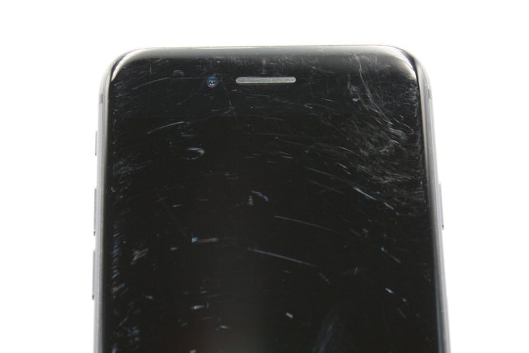 �������ò� iPhone8 64GB SIM���å�����Ѥ� ���ڡ������쥤 C���