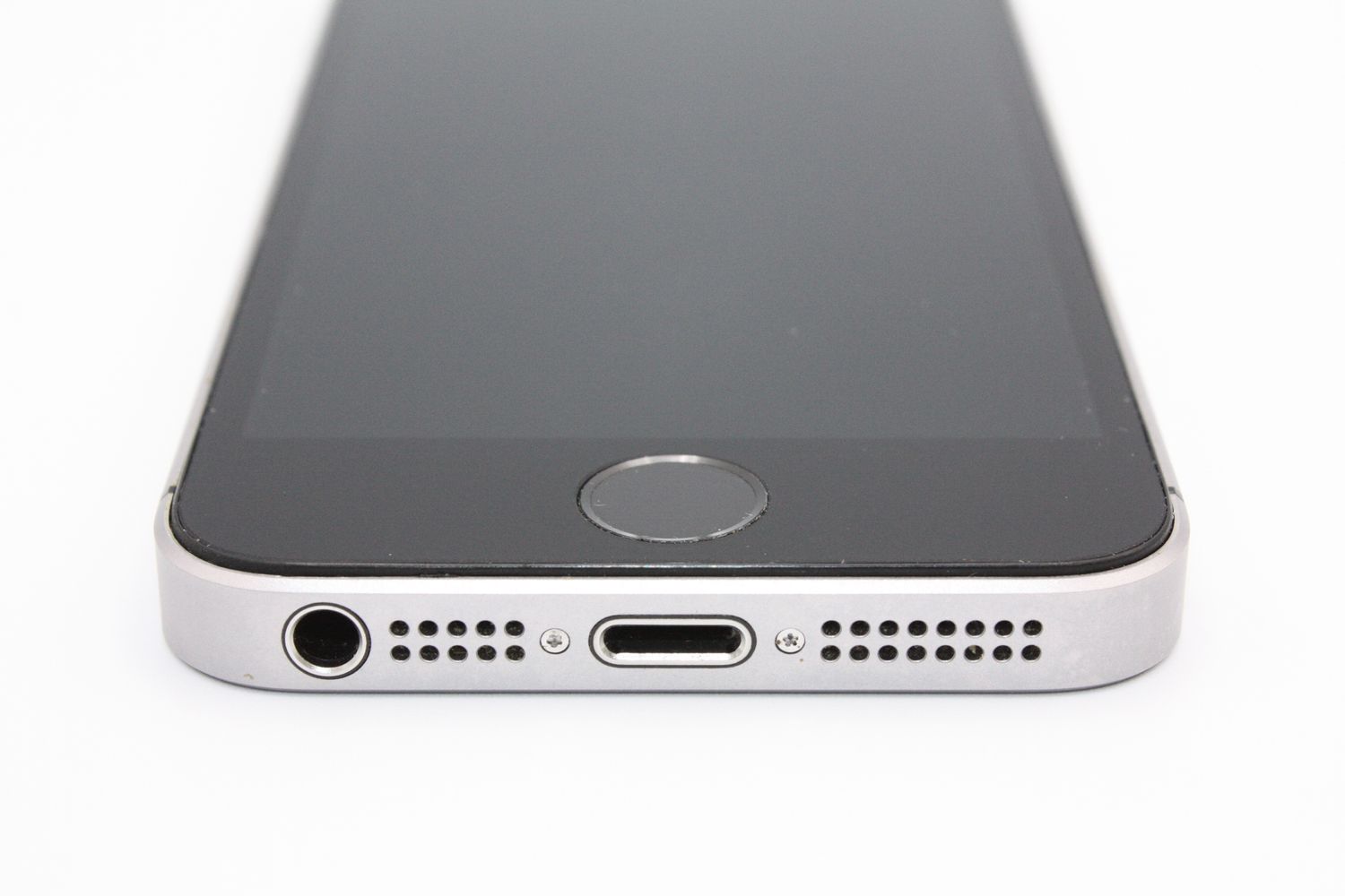 iPhone - Apple SIMフリー iPhone SE 第1世代 16GB スペースグレー iPhone SE 第1世代 スペースグレーSIMフリー16GB - メルカリ