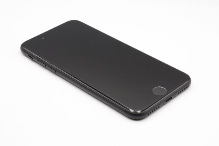 �������ò� iPhone7 32GB SIM���å�����Ѥ� �֥�å� C���