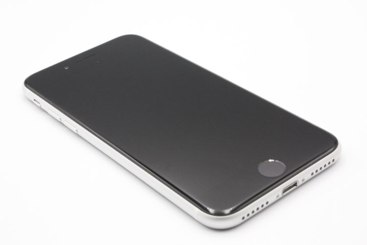 �Хåƥ꡼�����ɹ�(92%) iPhoneSE ��2���� 64GB