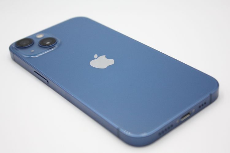 �������ò� �Хåƥ꡼�����ɹ�(100��) iPhone13 128GB �֥롼 SIM�ե꡼