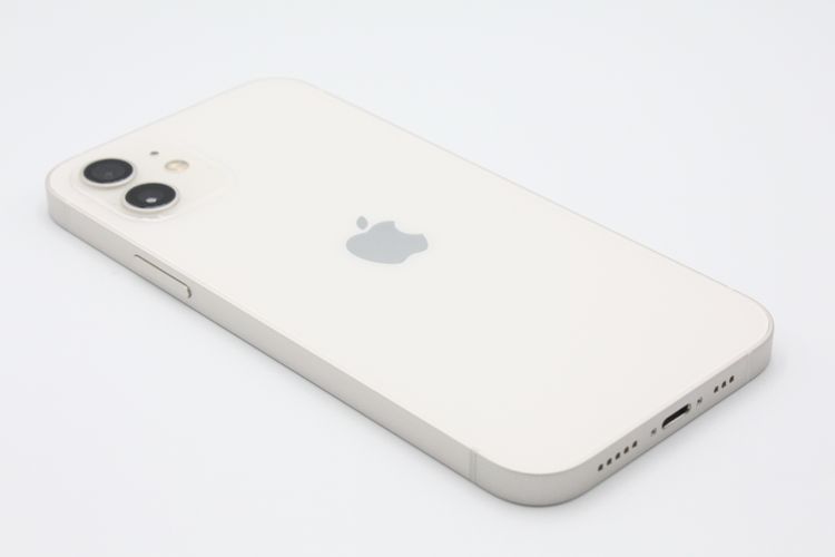 ���� iPhone12 64GB �ۥ磻�� SIM���å�����Ѥ� A���