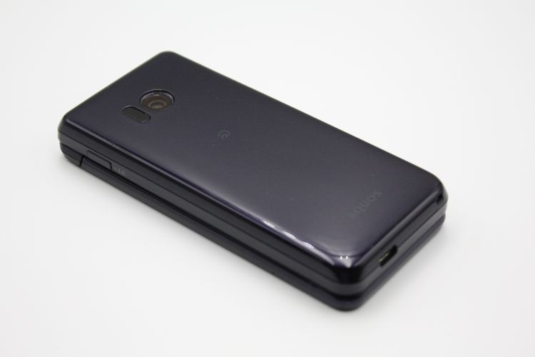 ������� docomo AQUOS �������� SH-01J BlueBlack
