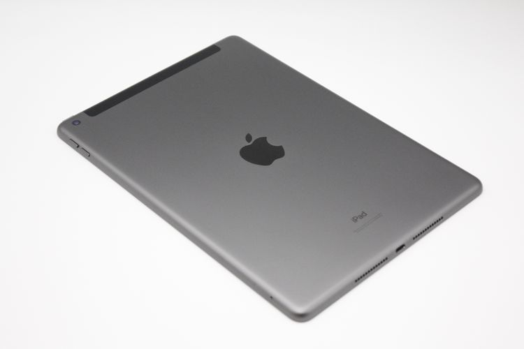 iPad ��9���� 64GB Wi-Fi + Cellular��ǥ� ���ڡ������쥤 B���