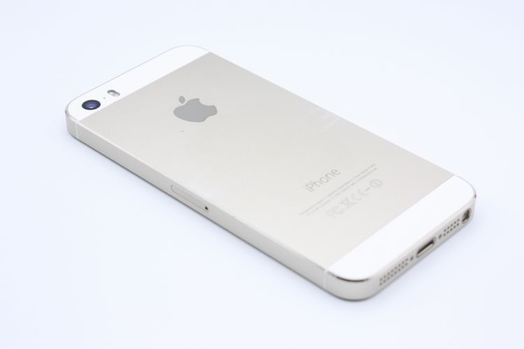 �������ò� iPhone5s 16GB au ������� B���