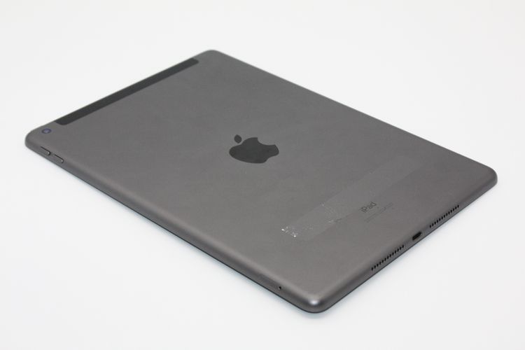 iPad ��7���� Wi-Fi+Cellular 32GB ���ڡ������쥤 B���