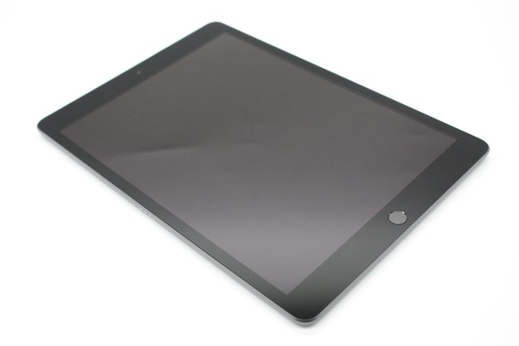 iPad ��9���� 64GB Wi-Fi + Cellular��ǥ� ���ڡ������쥤 B���