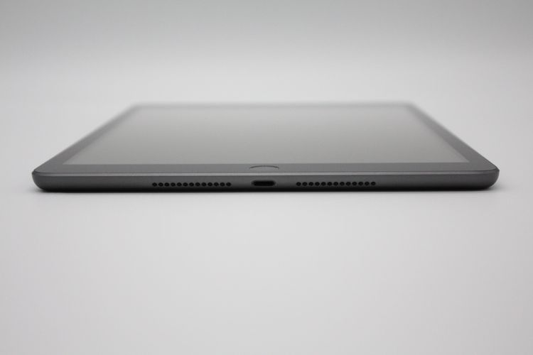 iPad ��7���� Wi-Fi+Cellular 32GB SIM�ե꡼ ���ڡ������쥤 B���