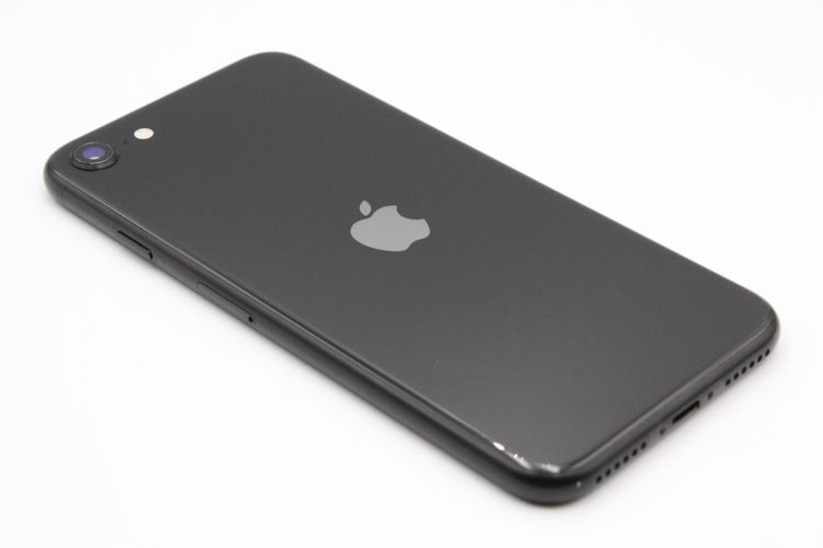 iPhoneSE ��2���� 64GB �֥�å� SIM���å�����Ѥ� C���