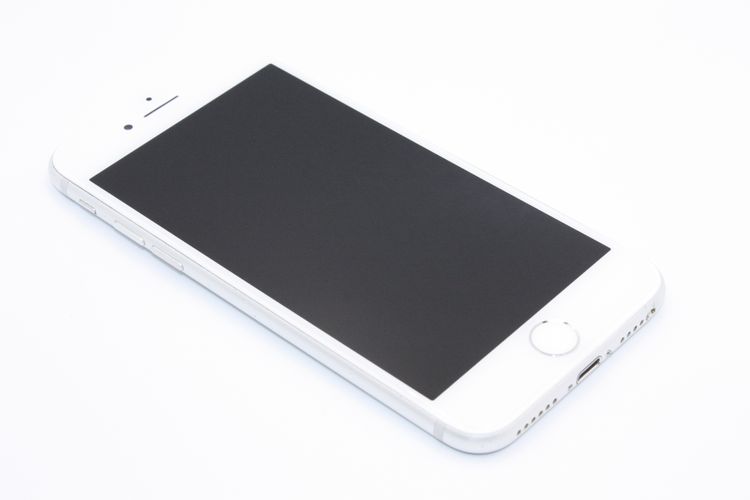 iPhone7 32GB SIMåѤ С C