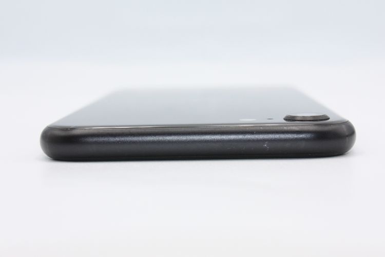 iPhoneSE ��2���� 64GB �֥�å� SIM���å�����Ѥ� C���