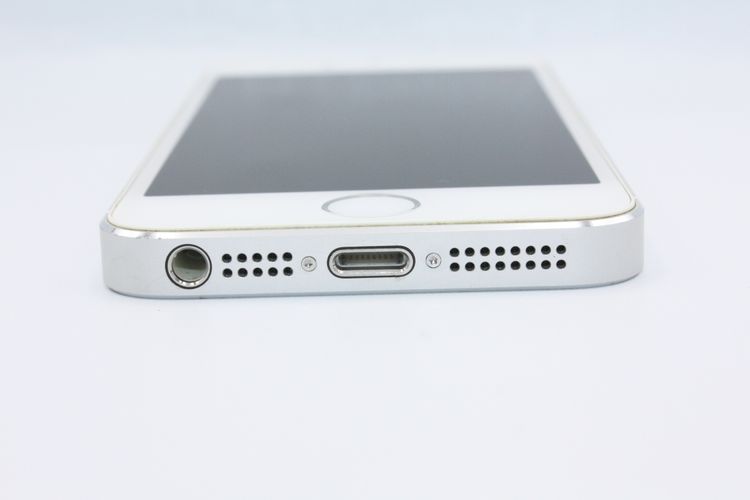 �������ò� iPhone5s 16GB au ����С� C���