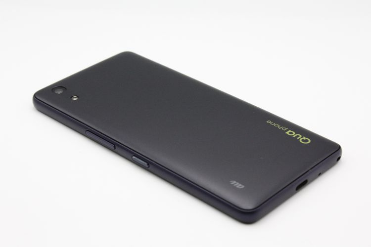 ���� Qua phone QZ KYV44 ����ǥ��� SIM���å�����Ѥ� A���