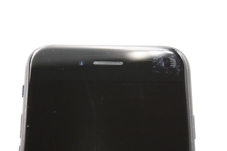 iPhoneSE ��2���� 64GB �֥�å� SIM���å�����Ѥ� B���