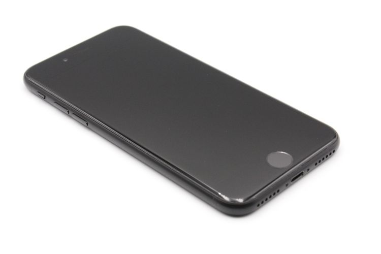 ���� ��°�ʴ��� iPhoneSE ��2���� 64GB �֥�å� SIM���å�����Ѥ� A���