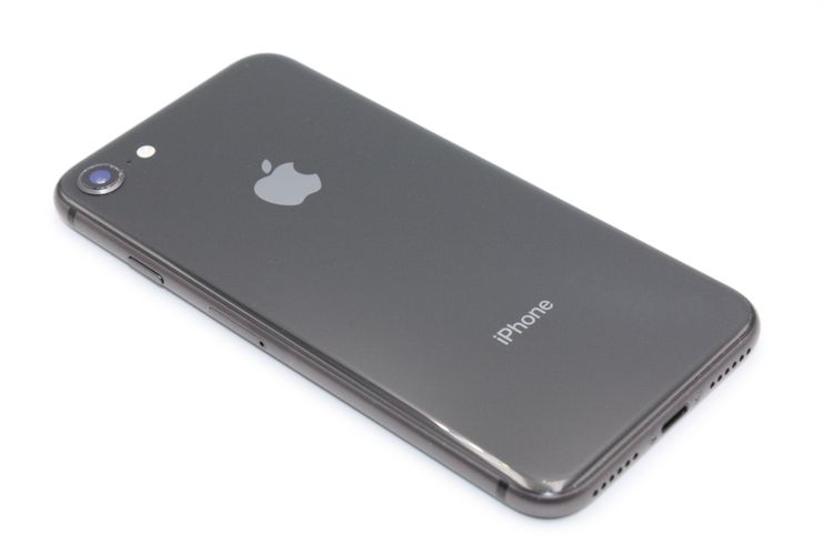 �������ò� iPhone8 64GB SIM���å�����Ѥ� ���ڡ������쥤 C���