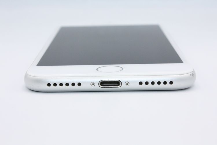 iPhone7 32GB SIMåѤ С B