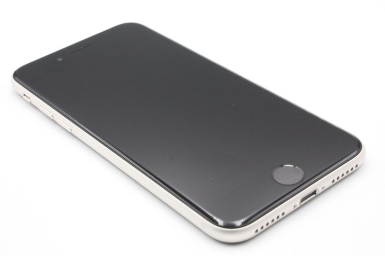 �Хåƥ꡼����Ʊ��(100%) iPhone SE ��3���� 64GB