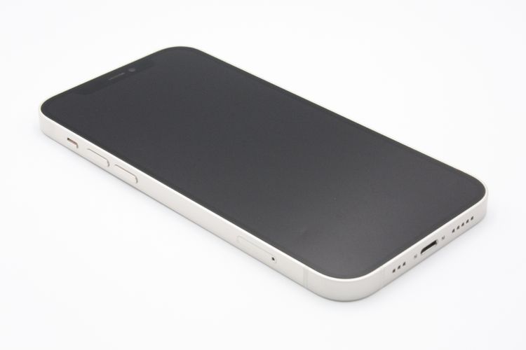 ���� iPhone12 64GB �ۥ磻�� SIM���å�����Ѥ� A���