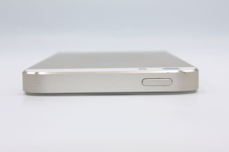 �������ò� iPhone5s 16GB au ������� B���