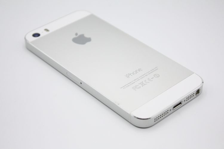 �������ò� iPhone5s 16GB au ����С� B���