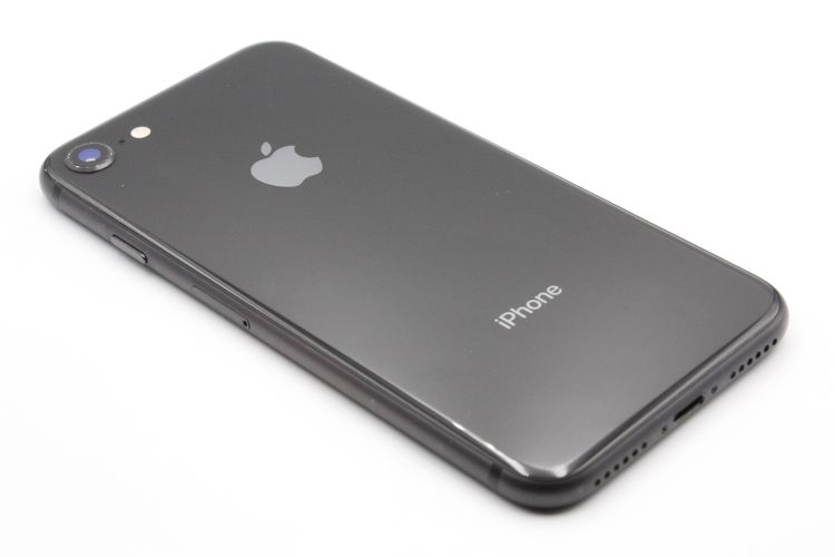 iPhone8 64GB SIM���å�����Ѥ� ���ڡ������쥤