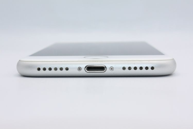 �������ò� iPhone8 64GB SIM���å�����Ѥ� ����С� B���