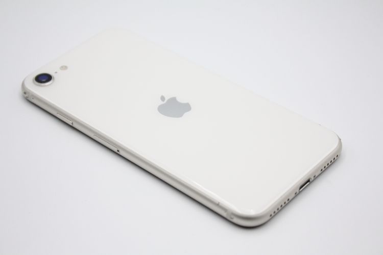 �������ò� �Хåƥ꡼�����ɹ�(99��) iPhoneSE ��3���� 64GB C���