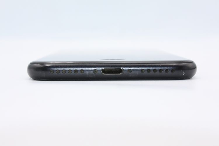 iPhoneSE ��2���� 64GB �֥�å� SIM���å�����Ѥ� C���