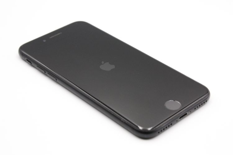 �������ò� iPhoneSE ��2���� 64GB �֥�å� SIM���å�����Ѥ� C���