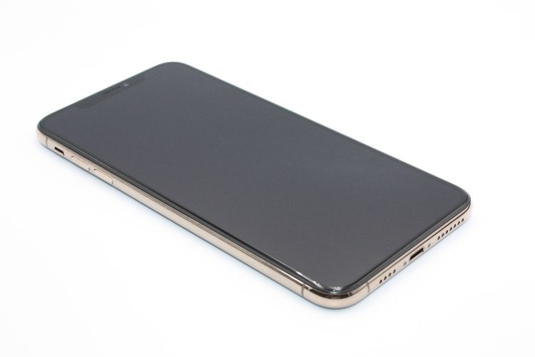 �������ò� iPhoneXSMax 64GB ������� SIM���å�����Ѥ� C���