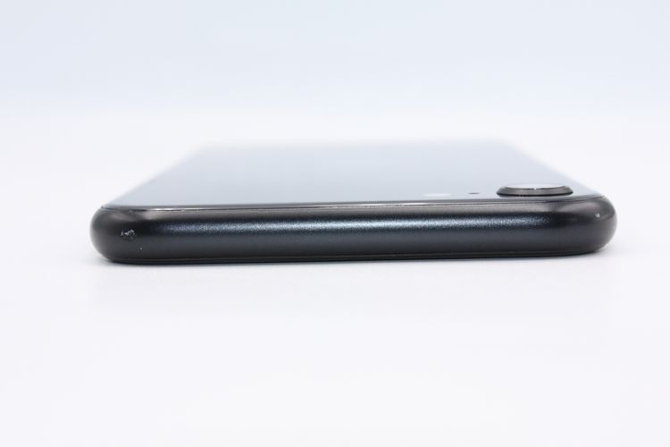 �Хåƥ꡼�����ɹ�(93%) iPhoneSE ��3���� 64GB �ߥåɥʥ��� C���