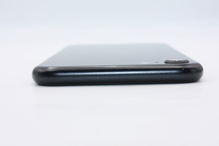 iPhoneSE ��3���� 64GB SIM�ե꡼ �ߥåɥʥ��� C���