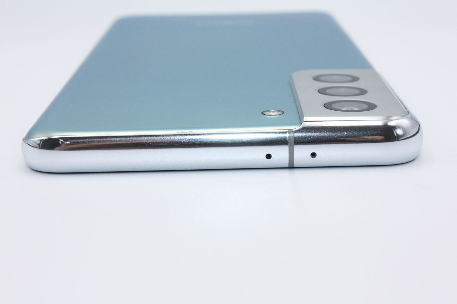 ムスビー｜Galaxy S21＋ 5G SCG10 SIMロック解除済み シルバー Bランク