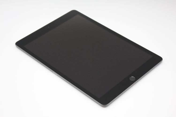 �������ò� iPad ��8���� 32GB Wi-Fi��ǥ� ���ڡ������쥤 B���