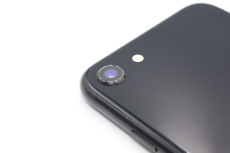 �������ò� iPhoneSE ��3���� 64GB SIM�ե꡼ �ߥåɥʥ���