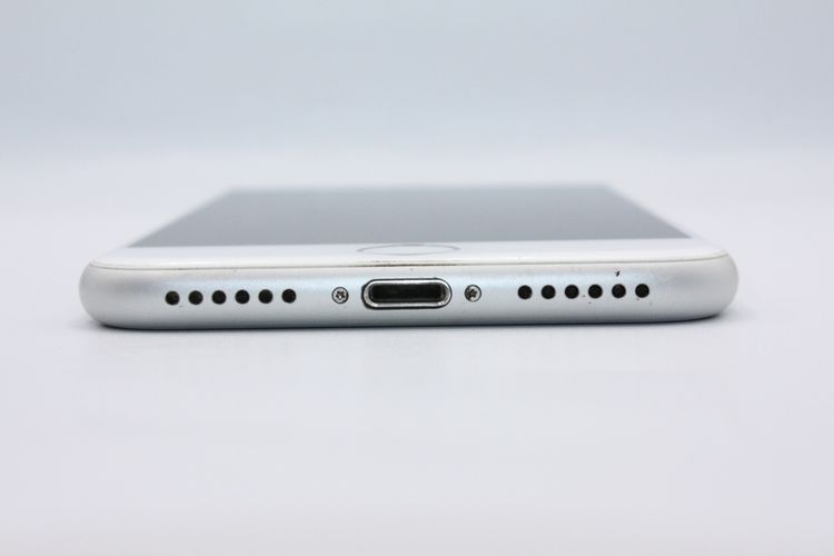 �������ò� iPhone7 32GB SIM���å�����Ѥ� ����С� B���