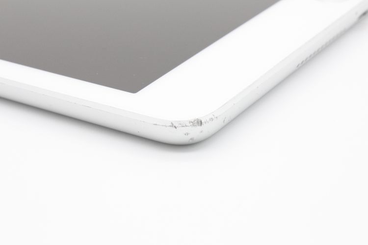 iPad ��7���� Wi-Fi+Cellular 32GB SIM�ե꡼ ����С� C���