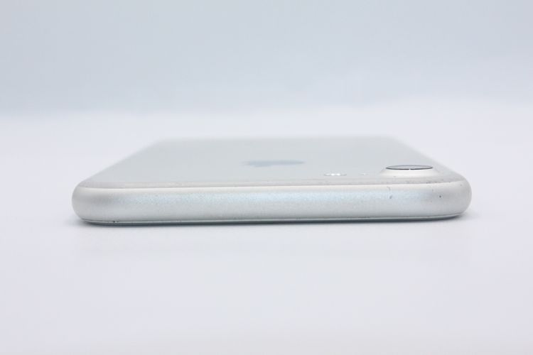 iPhone7 32GB SIMåѤ С B