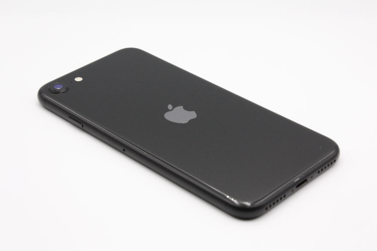 iPhoneSE ��2���� 64GB �֥�å� SIM���å�����Ѥ� B���