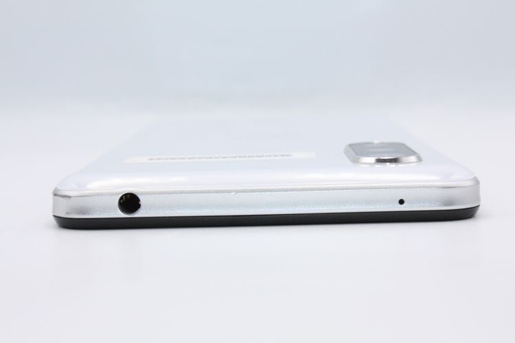 AQUOS zero5G basic DX SHG02 �ۥ磻�� SIM���å�����Ѥ� C���